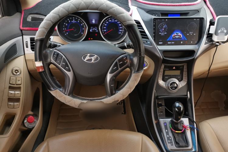 Used Hyundai Elantra (5th Generation / Langdong) 2013 1.6L Automatic Luxury Model Steering Wheel