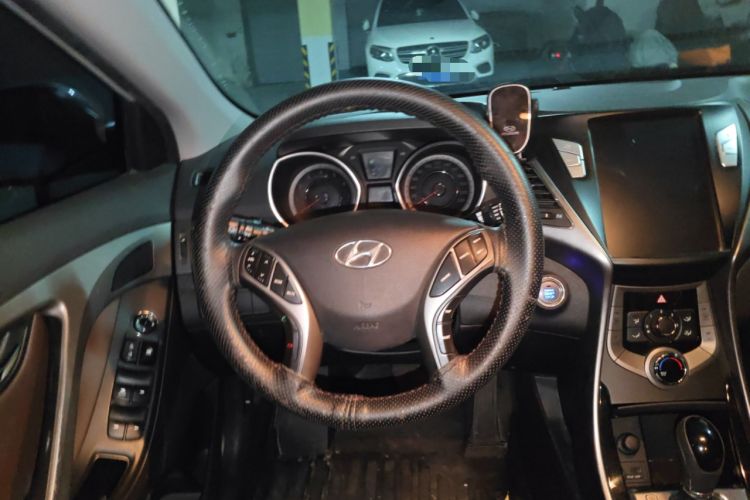Used Hyundai Elantra (5th Generation / Langdong) 2013 1.6L Automatic Leading Model Steering Wheel
