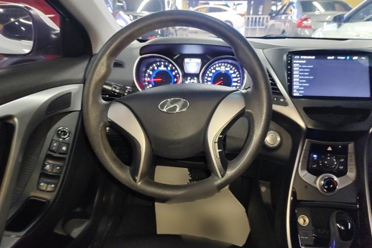 Used Hyundai Elantra (5th Generation / Langdong) 2013 1.6L Automatic Leading Model Steering Wheel