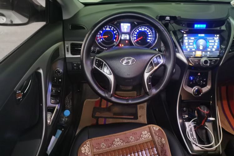 Used Hyundai Elantra (5th Generation / Langdong) 2013 1.6L Automatic Leading Model Steering Wheel