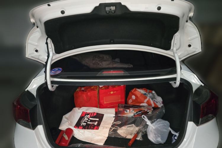 Used Hyundai Elantra (5th Generation / Langdong) 2013 1.6L Automatic Luxury Model Trunk