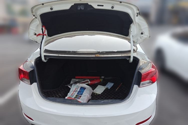 Used Hyundai Elantra (5th Generation / Langdong) 2013 1.6L Automatic Leading Model Trunk