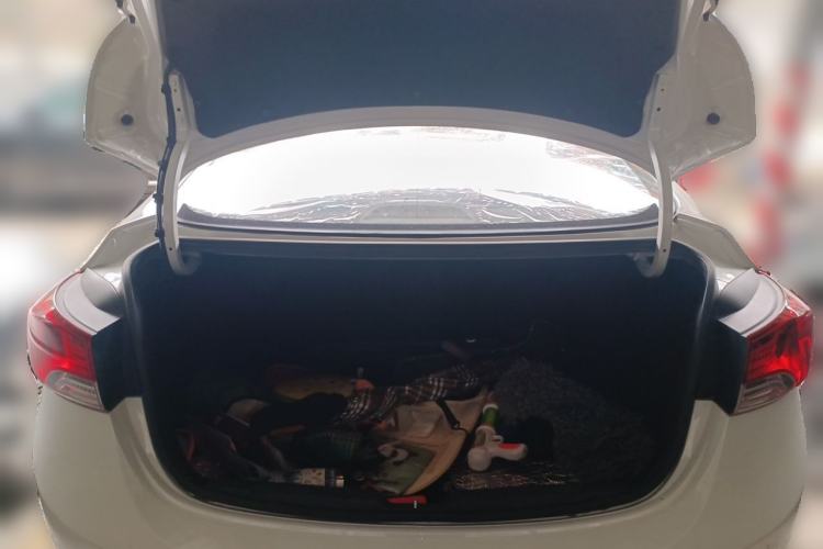 Used Hyundai Elantra (5th Generation / Langdong) 2013 1.6L Automatic Luxury Model Trunk