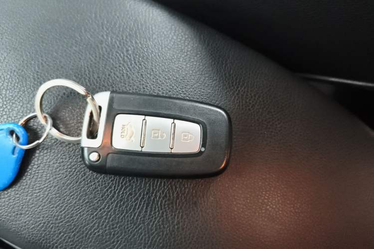 Used Hyundai Elantra (5th Generation / Langdong) 2013 1.6L Automatic Luxury Model Vehicle Key