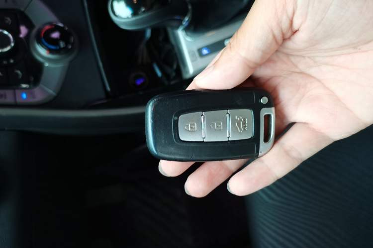 Used Hyundai Elantra (5th Generation / Langdong) 2013 1.6L Automatic Leading Model Vehicle Key