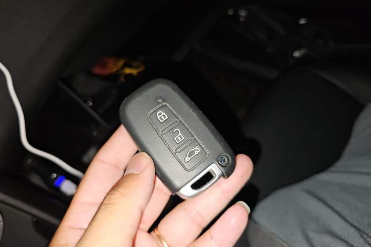 Used Hyundai Elantra (5th Generation / Langdong) 2013 1.6L Automatic Leading Model Vehicle Key