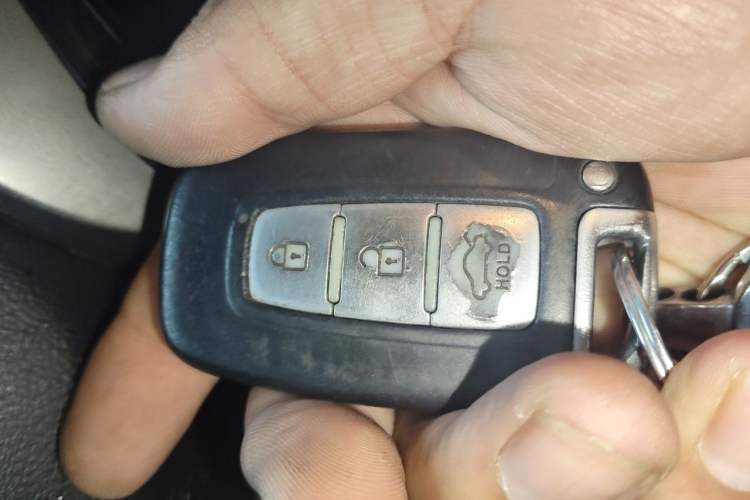 Used Hyundai Elantra (5th Generation / Langdong) 2013 1.6L Automatic Leading Model Vehicle Key