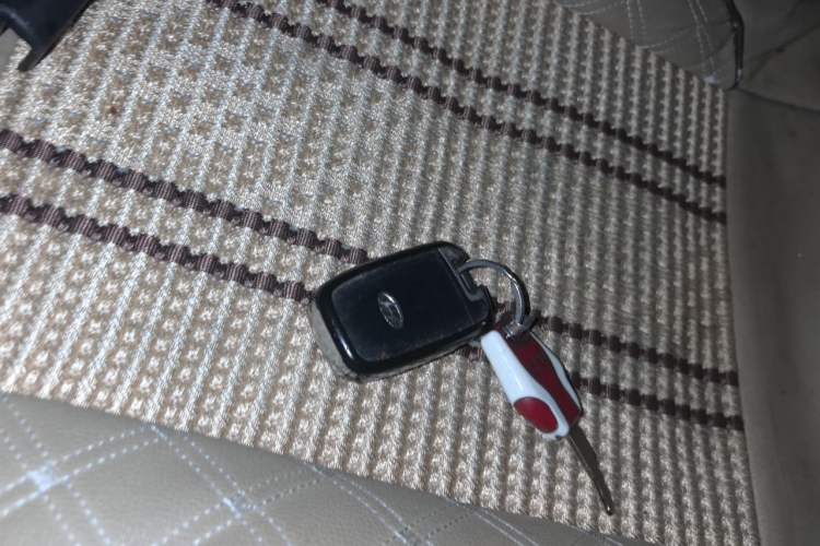 Used Hyundai Elantra (5th Generation / Langdong) 2013 1.6L Automatic Luxury Model Vehicle Key