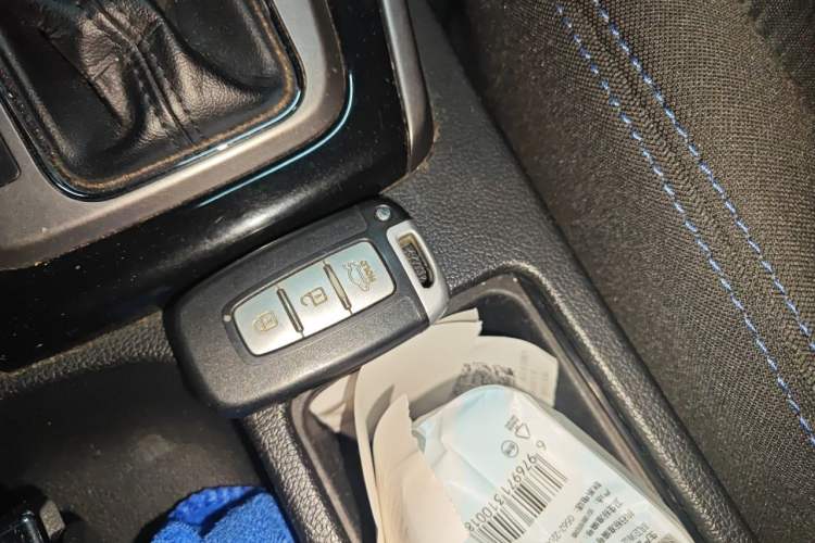 Used Hyundai Elantra (5th Generation / Langdong) 2013 1.6L Automatic Leading Model Vehicle Key