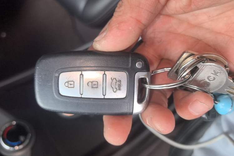 Used Hyundai Elantra (5th Generation / Langdong) 2013 1.6L Automatic Leading Model Vehicle Key