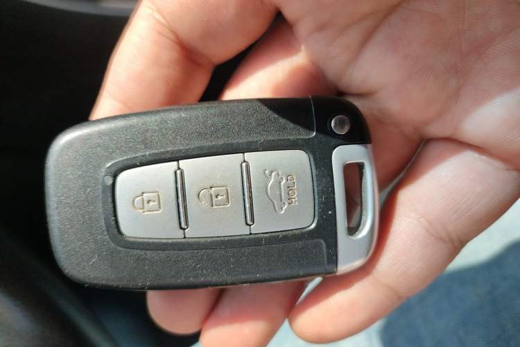 Used Hyundai Elantra (5th Generation / Langdong) 2013 1.6L Automatic Luxury Model Vehicle Key
