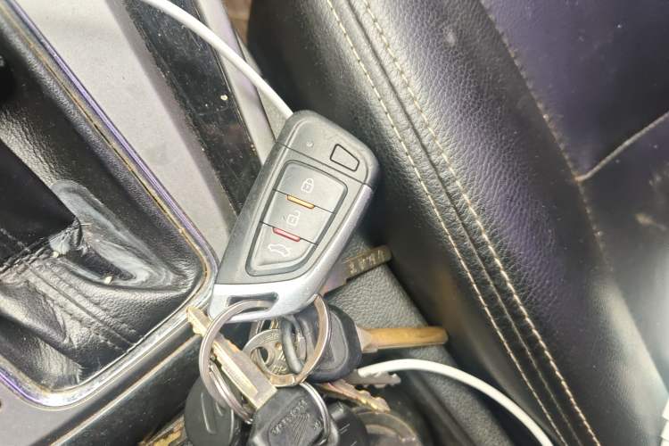 Used Hyundai Elantra (5th Generation / Langdong) 2013 1.6L Automatic Leading Model Vehicle Key