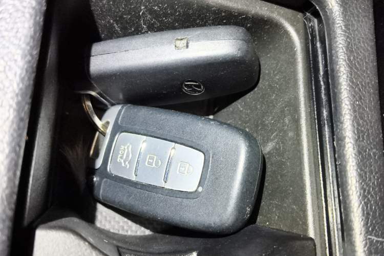 Used Hyundai Elantra (5th Generation / Langdong) 2013 1.6L Automatic Leading Model Vehicle Key