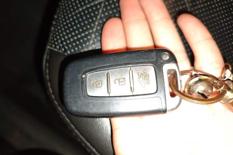 Used Hyundai Elantra (5th Generation / Langdong) 2013 1.6L Automatic Leading Model Vehicle Key