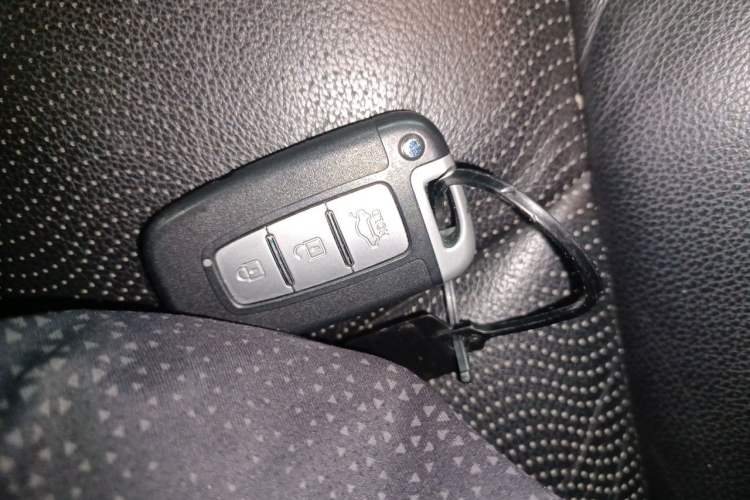 Used Hyundai Elantra (5th Generation / Langdong) 2013 1.6L Automatic Luxury Model Vehicle Key
