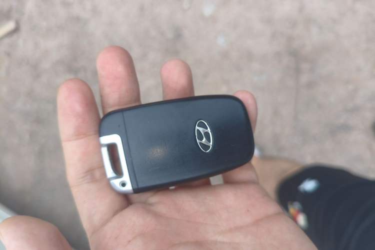 Used Hyundai Elantra (5th Generation / Langdong) 2013 1.6L Automatic Leading Model Vehicle Key