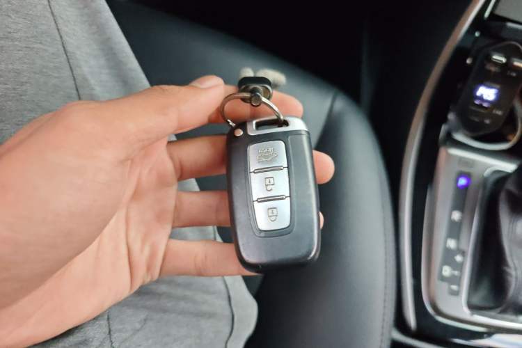 Used Hyundai Elantra (5th Generation / Langdong) 2013 1.6L Automatic Leading Model Vehicle Key