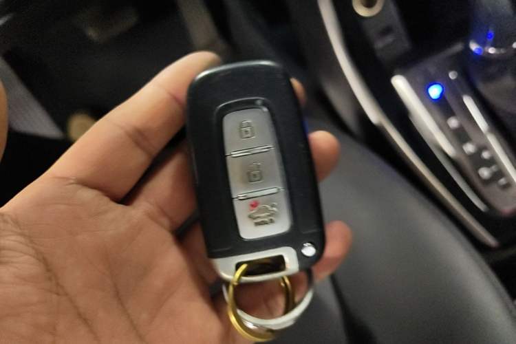 Used Hyundai Elantra (5th Generation / Langdong) 2013 1.6L Automatic Leading Model Vehicle Key