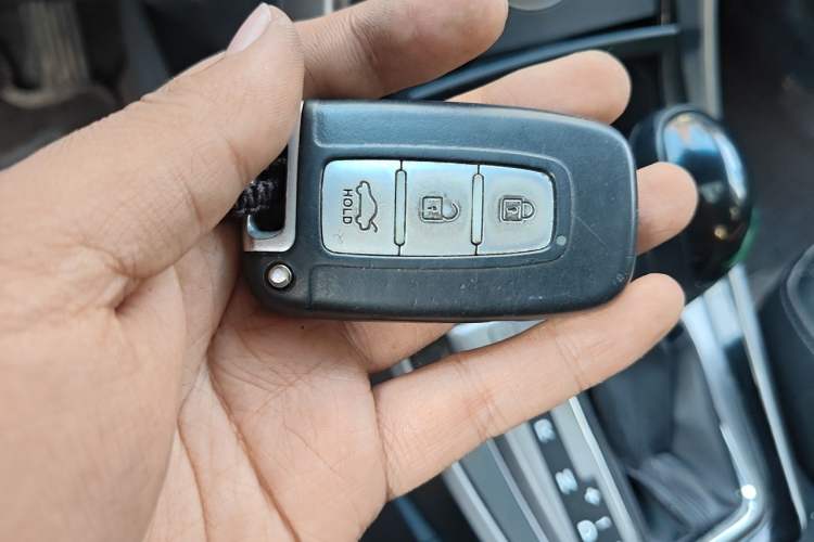 Used Hyundai Elantra (5th Generation / Langdong) 2013 1.6L Automatic Luxury Model Vehicle Key