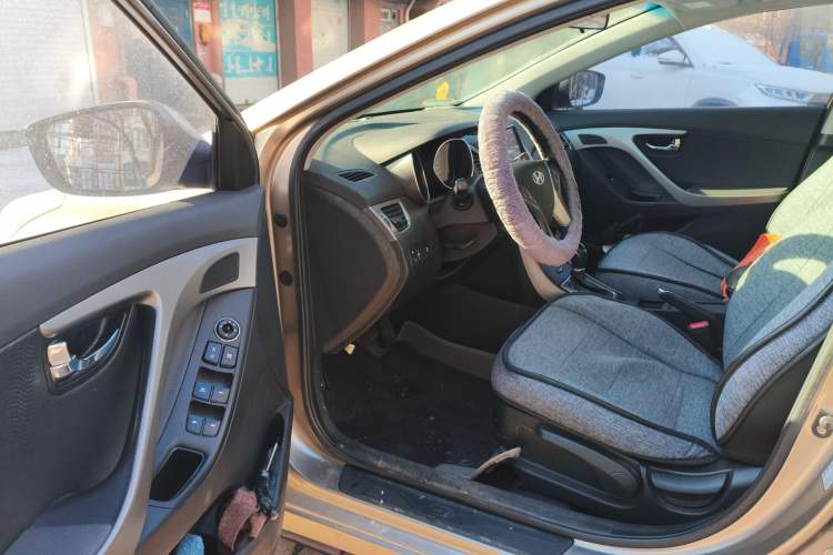 Used Hyundai Elantra (5th Generation / Langdong) 2013 1.6L Automatic Luxury Model Driver Seat
