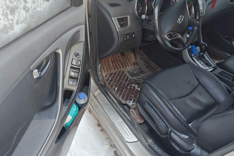 Used Hyundai Elantra (5th Generation / Langdong) 2013 1.6L Automatic Luxury Model Driver Seat