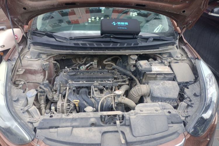 Used Hyundai Elantra (5th Generation / Langdong) 2013 1.6L Automatic Luxury Model Engine Bay