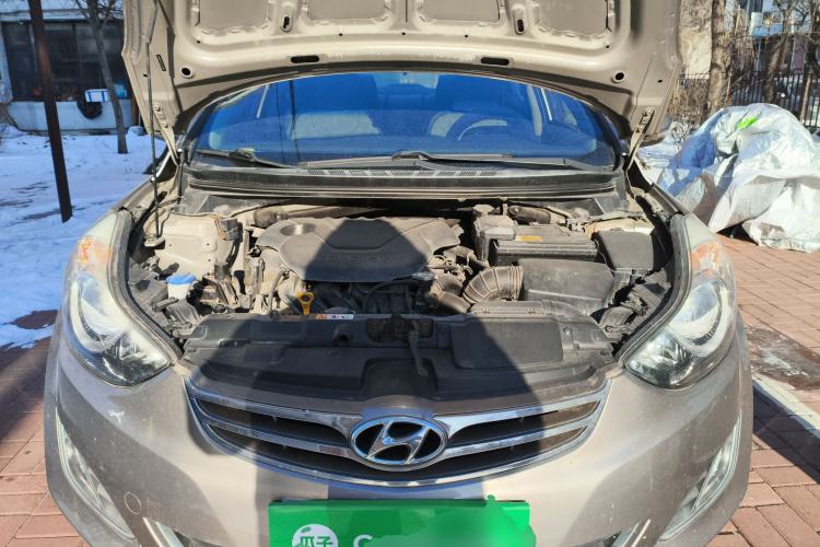 Used Hyundai Elantra (5th Generation / Langdong) 2013 1.6L Automatic Luxury Model Engine Bay