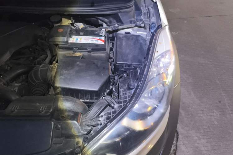 Used Hyundai Elantra (5th Generation / Langdong) 2013 1.6L Automatic Leading Model Engine Bay Left