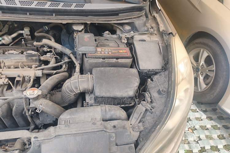 Used Hyundai Elantra (5th Generation / Langdong) 2013 1.6L Automatic Luxury Model Engine Bay Left