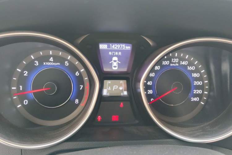 Used Hyundai Elantra (5th Generation / Langdong) 2013 1.6L Automatic Leading Model Instrument Cluster