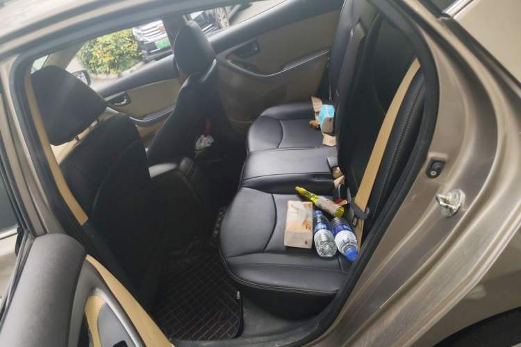 Used Hyundai Elantra (5th Generation / Langdong) 2013 1.6L Automatic Leading Model Left Rear Seat