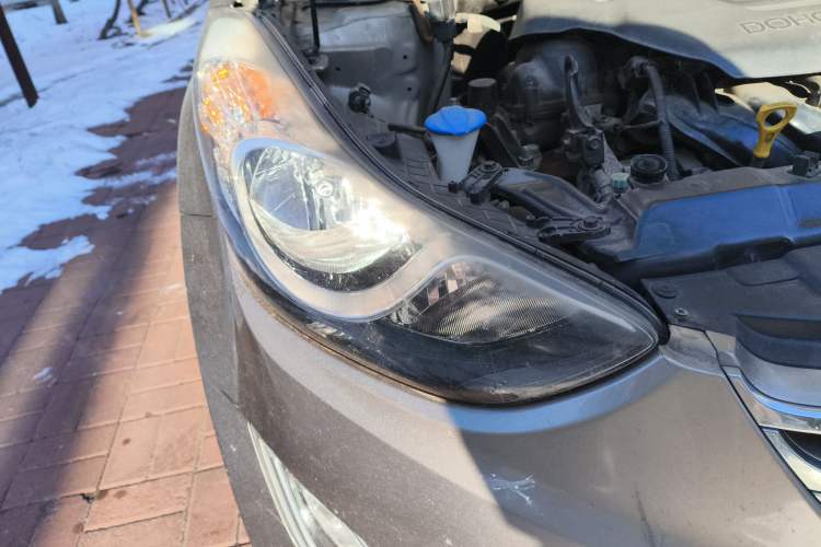 Used Hyundai Elantra (5th Generation / Langdong) 2013 1.6L Automatic Luxury Model Right Front Headlight