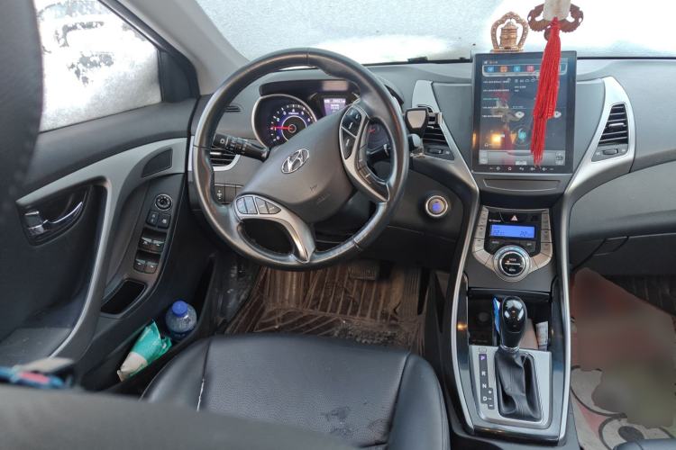 Used Hyundai Elantra (5th Generation / Langdong) 2013 1.6L Automatic Luxury Model Steering Wheel