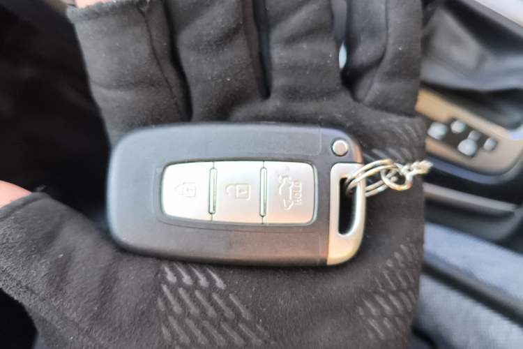 Used Hyundai Elantra (5th Generation / Langdong) 2013 1.6L Automatic Luxury Model Vehicle Key