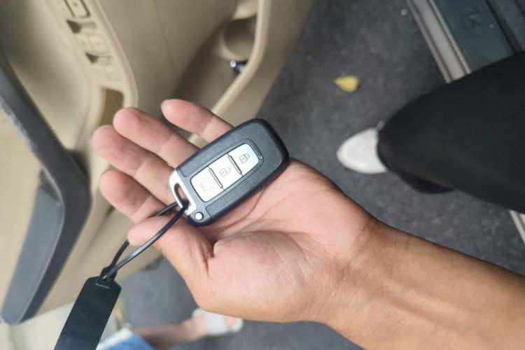 Used Hyundai Elantra (5th Generation / Langdong) 2013 1.6L Automatic Leading Model Vehicle Key