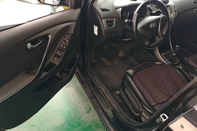 Used Hyundai Elantra (5th Generation / Langdong) 2015 1.6L Manual Leading Model Driver Seat