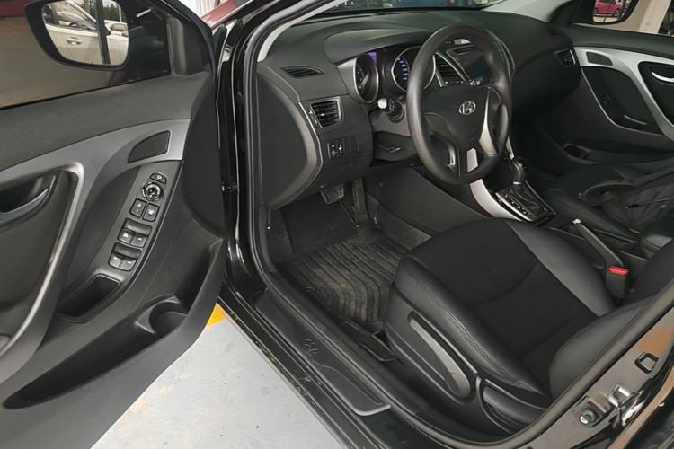 Used Hyundai Elantra (5th Generation / Langdong) 2015 1.6L Automatic Leading Model Driver Seat