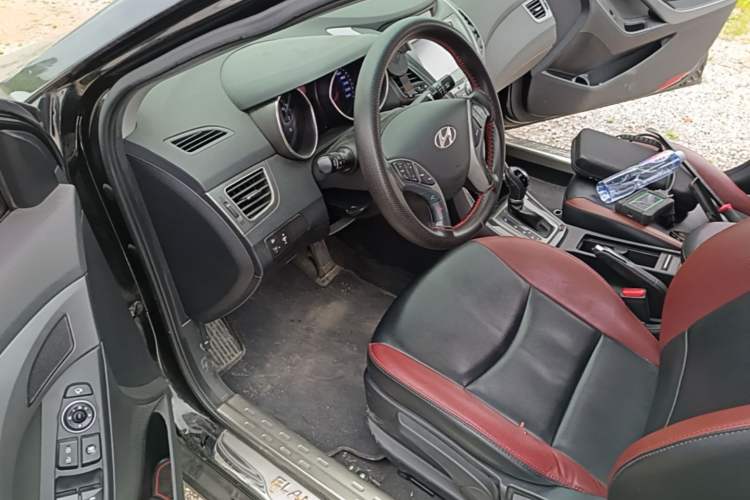 Used Hyundai Elantra (5th Generation / Langdong) 2015 1.6L Automatic Leading Model Driver Seat
