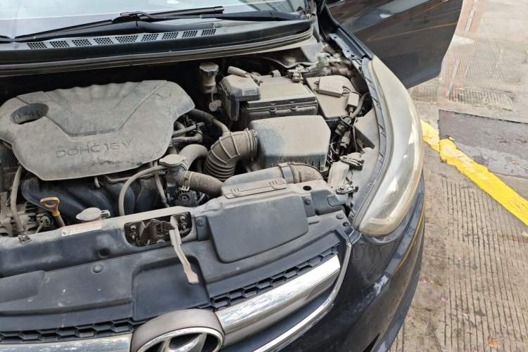 Used Hyundai Elantra (5th Generation / Langdong) 2015 1.6L Manual Leading Model Engine Bay Left