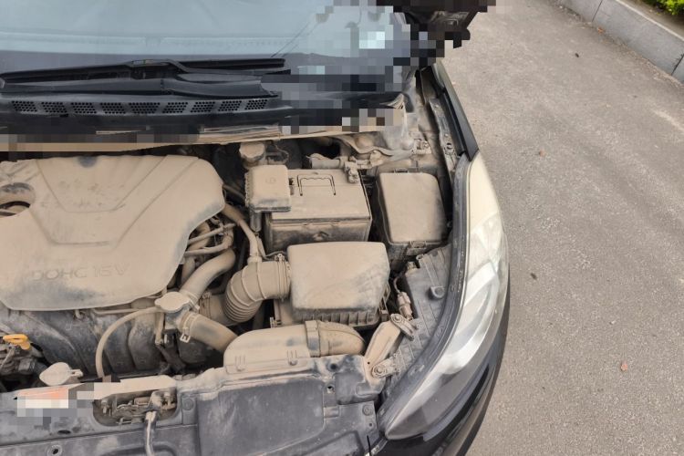 Used Hyundai Elantra (5th Generation / Langdong) 2015 1.6L Automatic Fashion Model Engine Bay Left