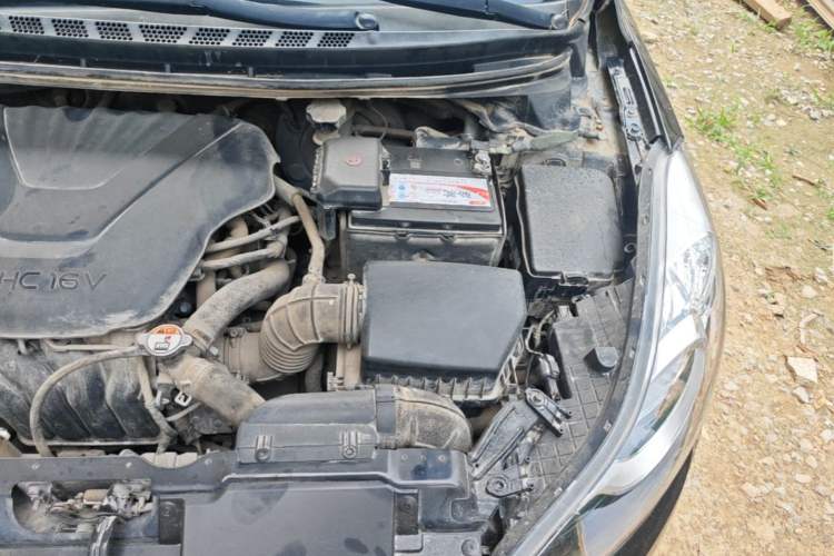 Used Hyundai Elantra (5th Generation / Langdong) 2015 1.6L Manual Leading Model Engine Bay Left