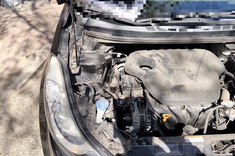 Used Hyundai Elantra (5th Generation / Langdong) 2015 1.6L Manual Fashion Edition Engine Bay Right
