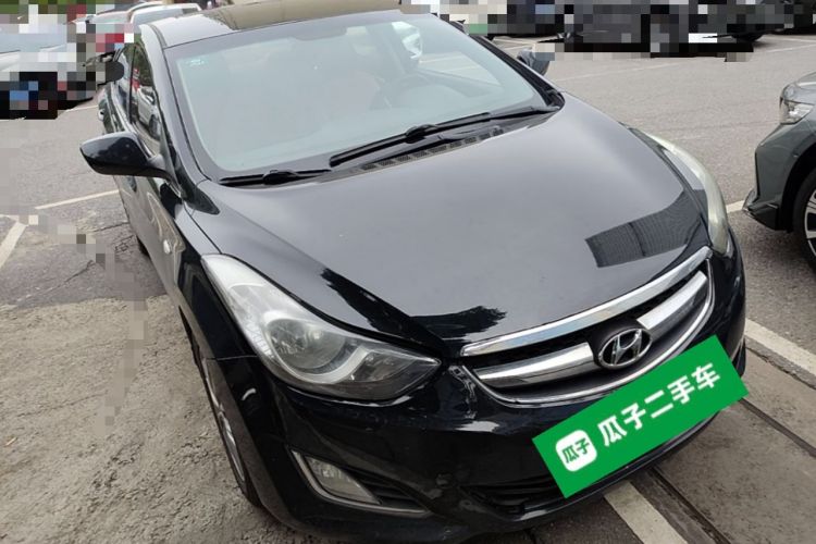 Used Hyundai Elantra (5th Generation / Langdong) 2015 1.6L Automatic Fashion Model Front Right 45 Deg
