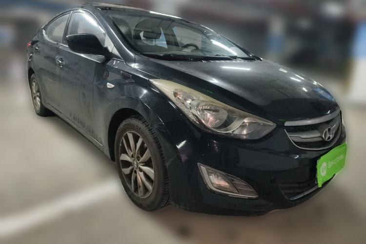 Used Hyundai Elantra (5th Generation / Langdong) 2015 1.6L Manual Fashion Edition Front Right 45 Deg