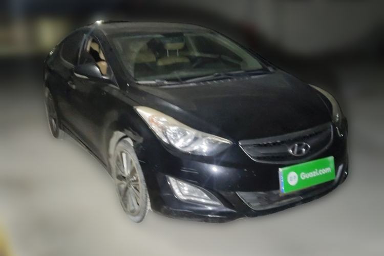 Used Hyundai Elantra (5th Generation / Langdong) 2015 1.6L Automatic Leading Model Front Right 45 Deg