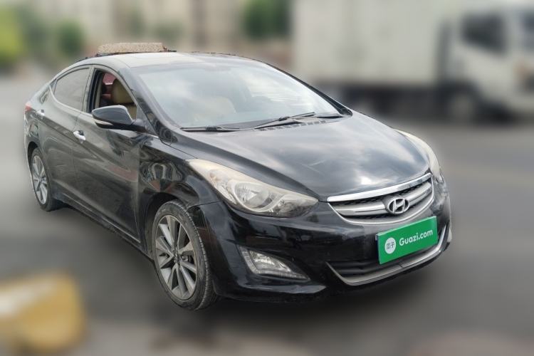 Used Hyundai Elantra (5th Generation / Langdong) 2015 1.6L Automatic Leading Model Front Right 45 Deg