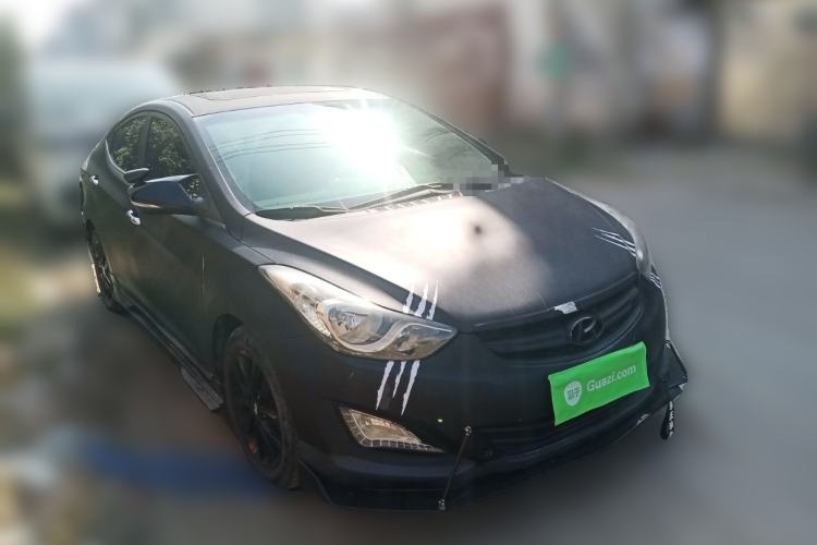 Used Hyundai Elantra (5th Generation / Langdong) 2015 1.6L Manual Leading Model Front Right 45 Deg