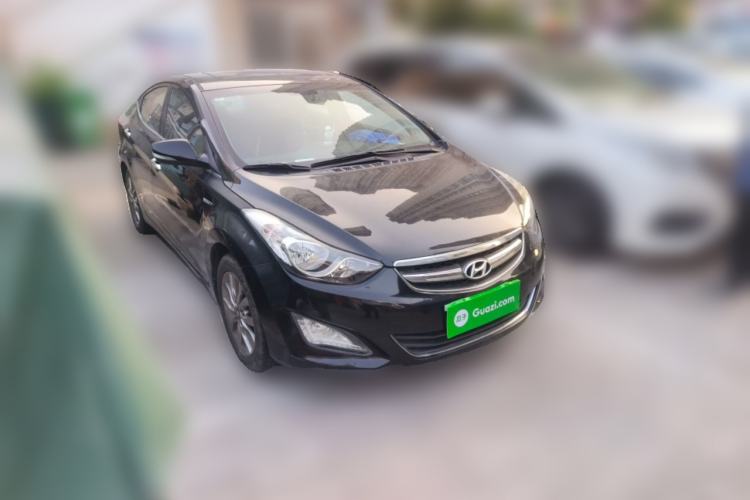 Used Hyundai Elantra (5th Generation / Langdong) 2015 1.6L Manual Leading Model Front Right 45 Deg