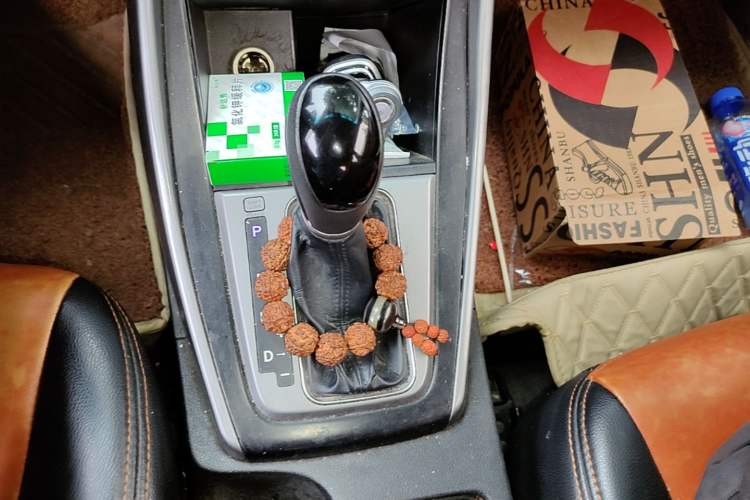 Used Hyundai Elantra (5th Generation / Langdong) 2015 1.6L Automatic Fashion Model Gear Lever