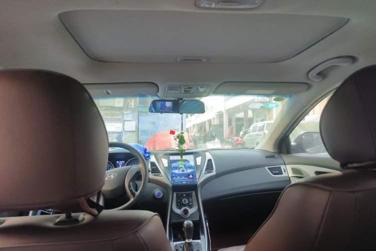 Used Hyundai Elantra (5th Generation / Langdong) 2015 1.6L Manual Leading Model Headliner